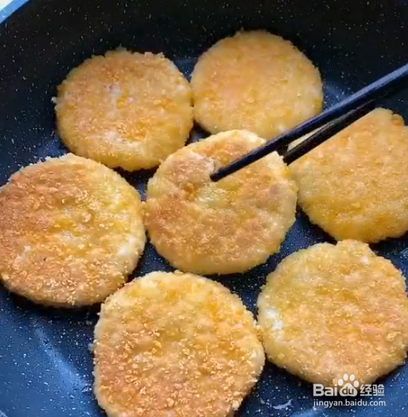 如何做软糯香甜的苹果煎饼