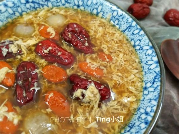 红枣鸡蛋桂圆糖水