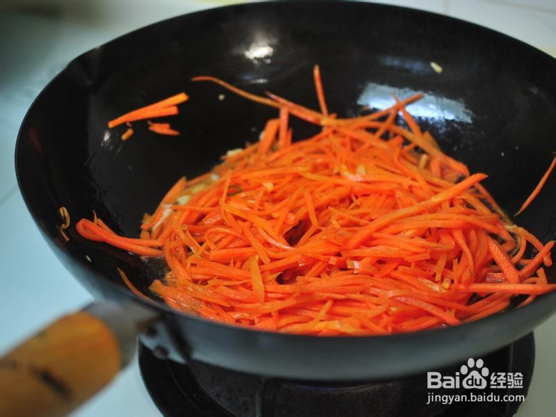 红萝卜炒蛋怎么做