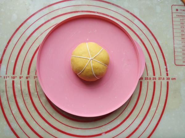 蜜豆南瓜小面包