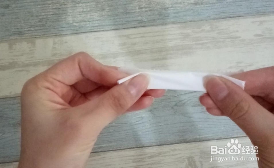 手工制作--皱纹纸罂粟花