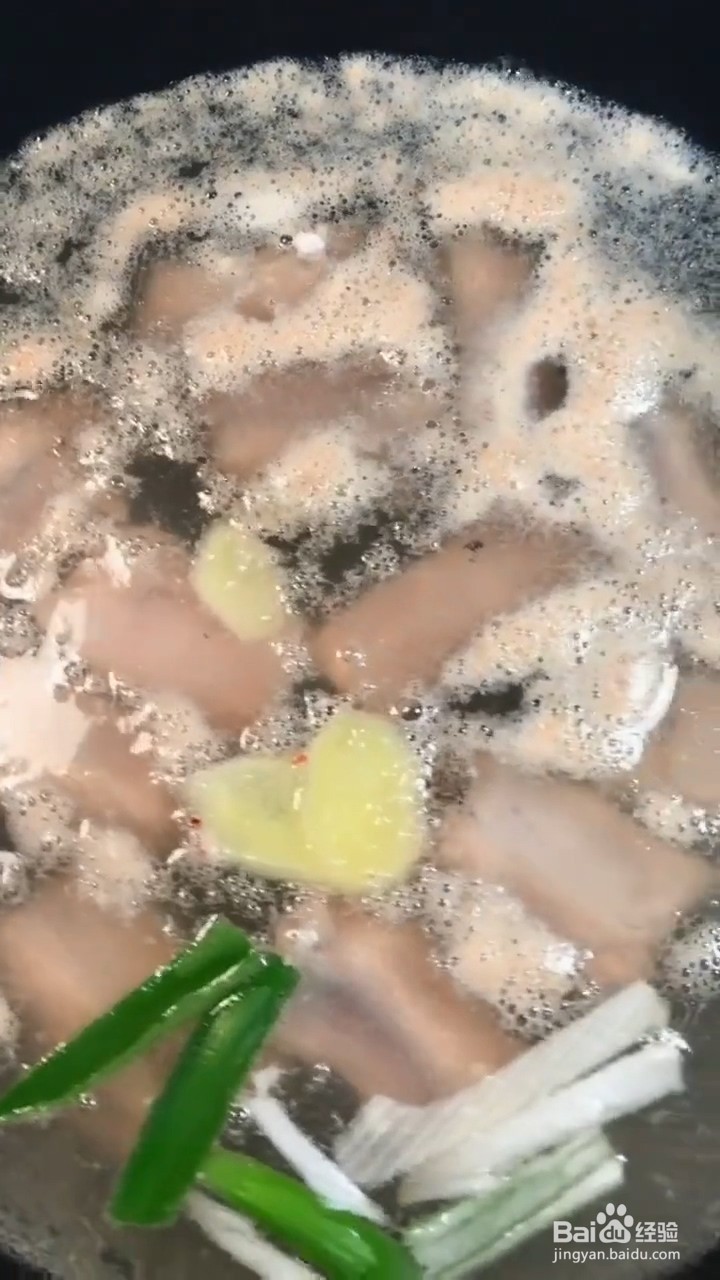 如何制作营养排骨汤