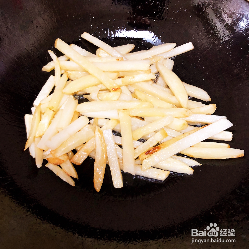 详细教你做芹菜炒土豆条