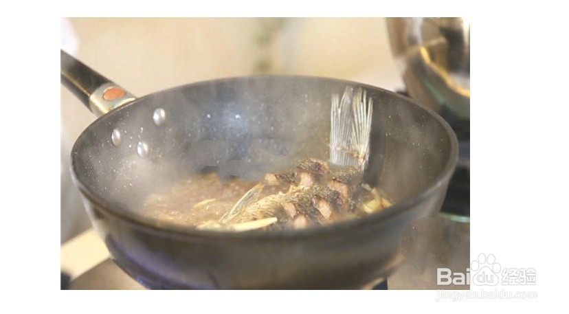 红烧鲫鱼怎么做