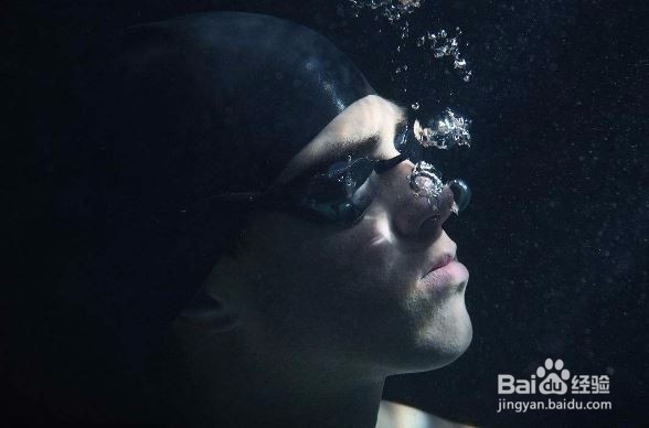 如何在半个月之内快速提高50米蛙泳和50米自由泳