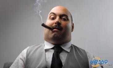 如何选择互联网金融平台避免踩雷