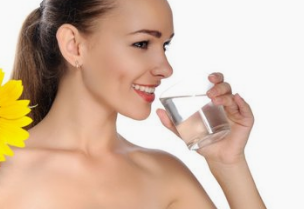 多喝水的好处与坏处