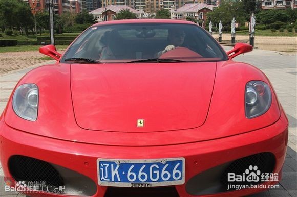 如何防范车内物品被盗