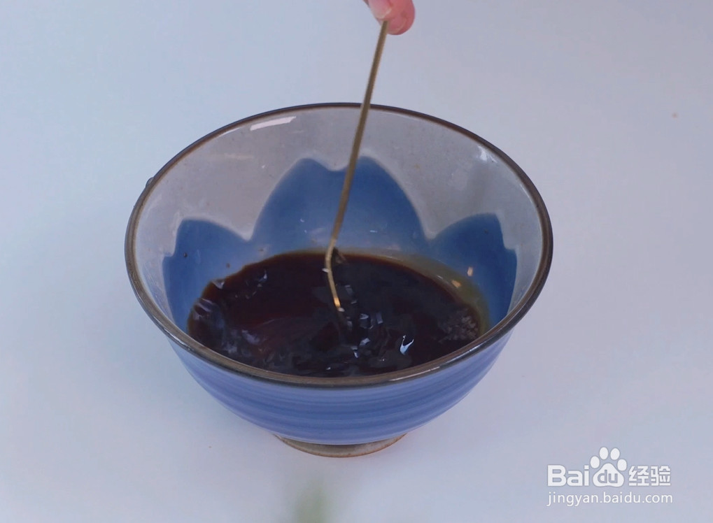 酸菜牛鲈鱼火锅的做法