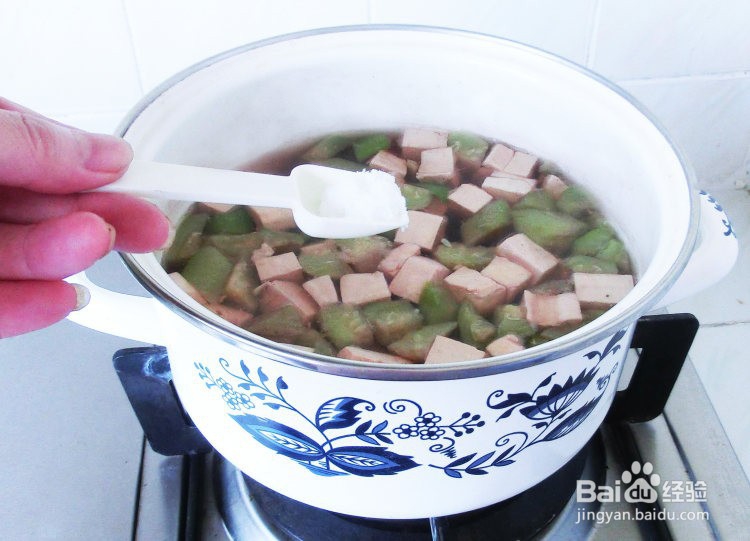 龙井丝瓜豆腐汤