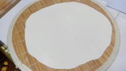 如何在家做葱油饼