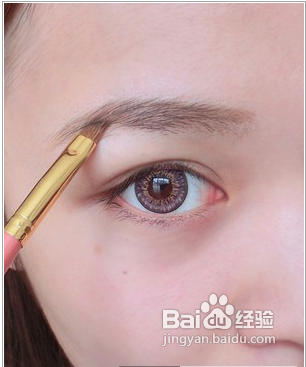 简单的韩式大眼妆画法