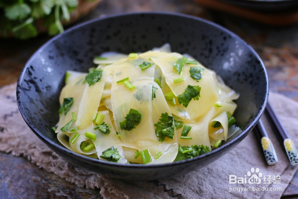 家乡美食凉拌土豆片