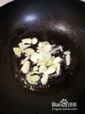 土豆炖肥牛的做法