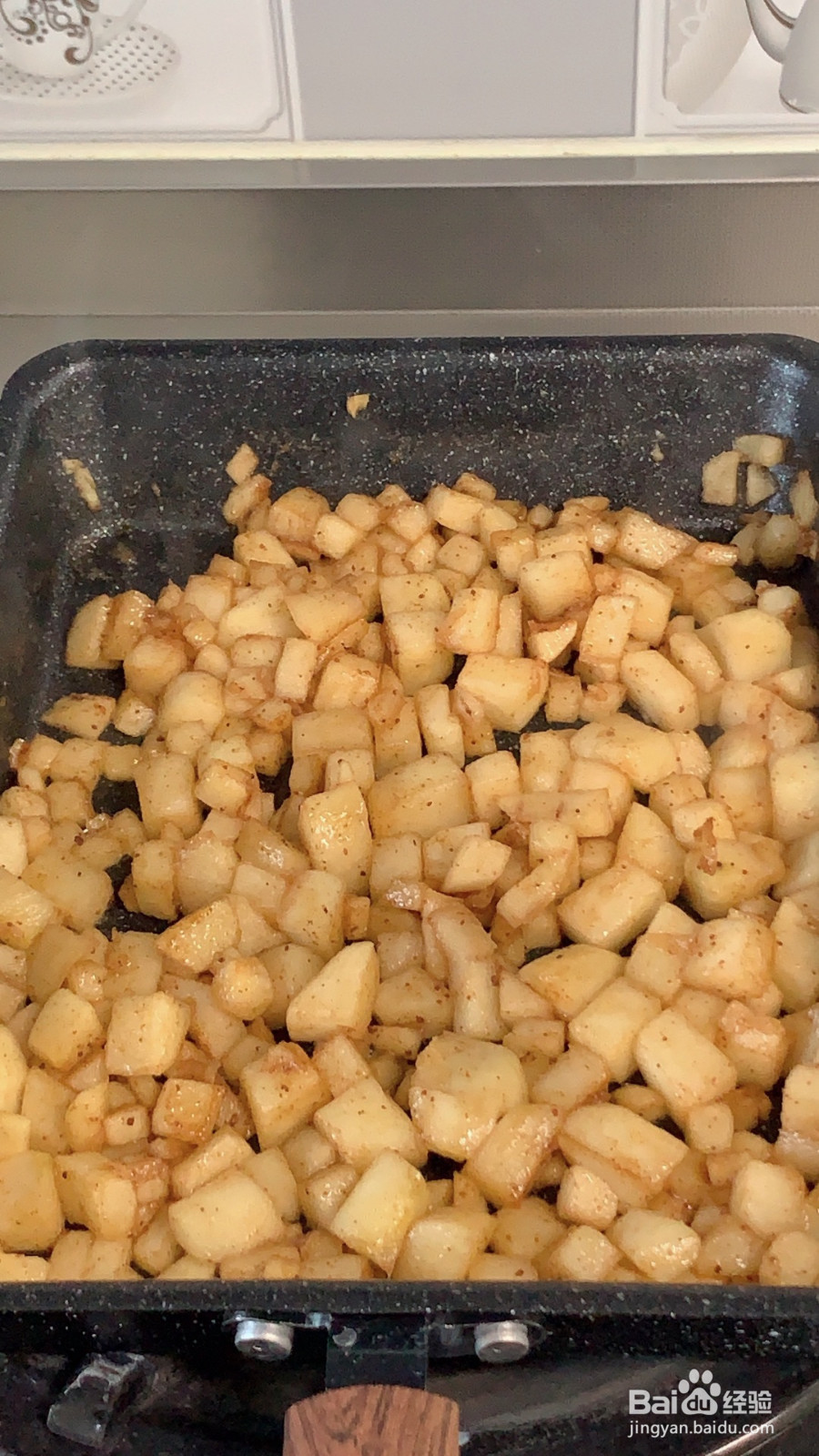 手抓饼苹果派的做法