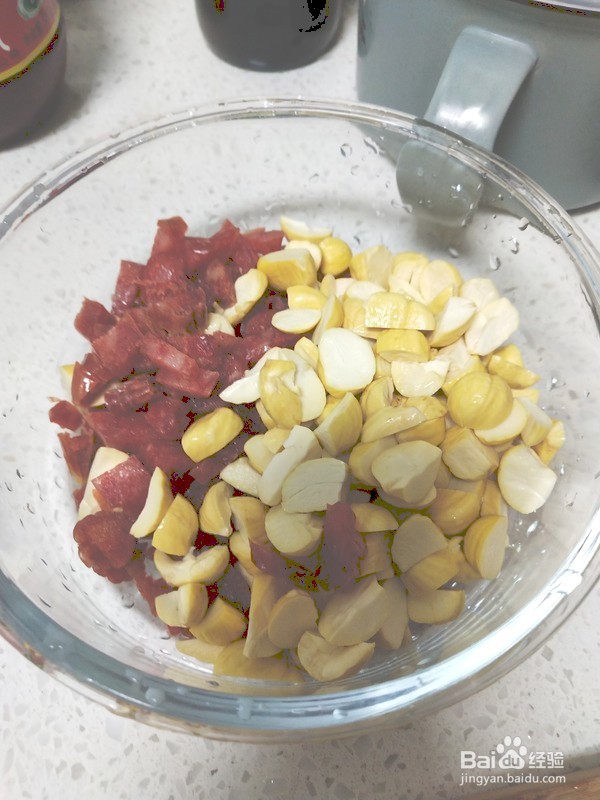 家庭版板栗腊肉饭