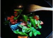 美食素炒西兰花