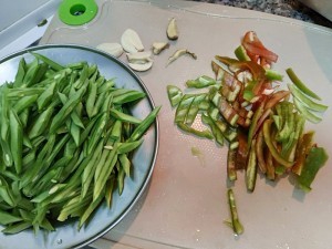 怎么做快炒刀豆的攻略/步骤