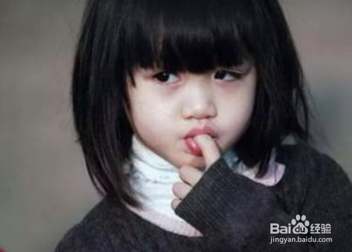 孩子咬指甲是毛病吗