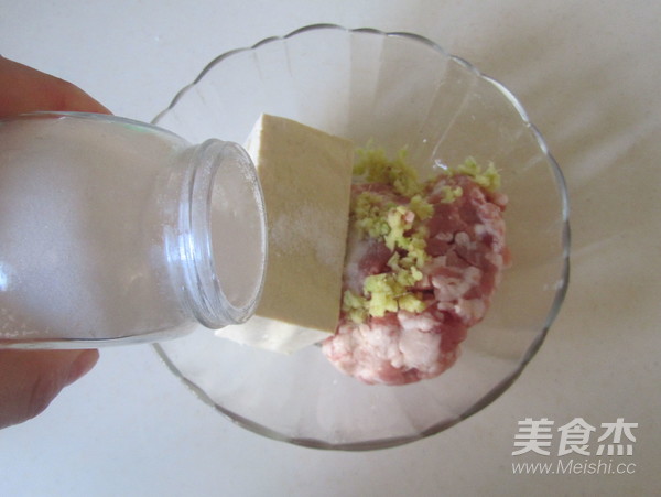 青菜豆腐丸子汤