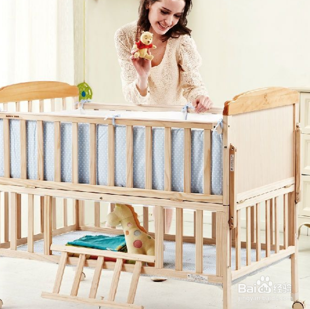 如何正确的使用婴儿床?
