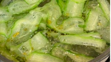 黄瓜鸡蛋汤的做法