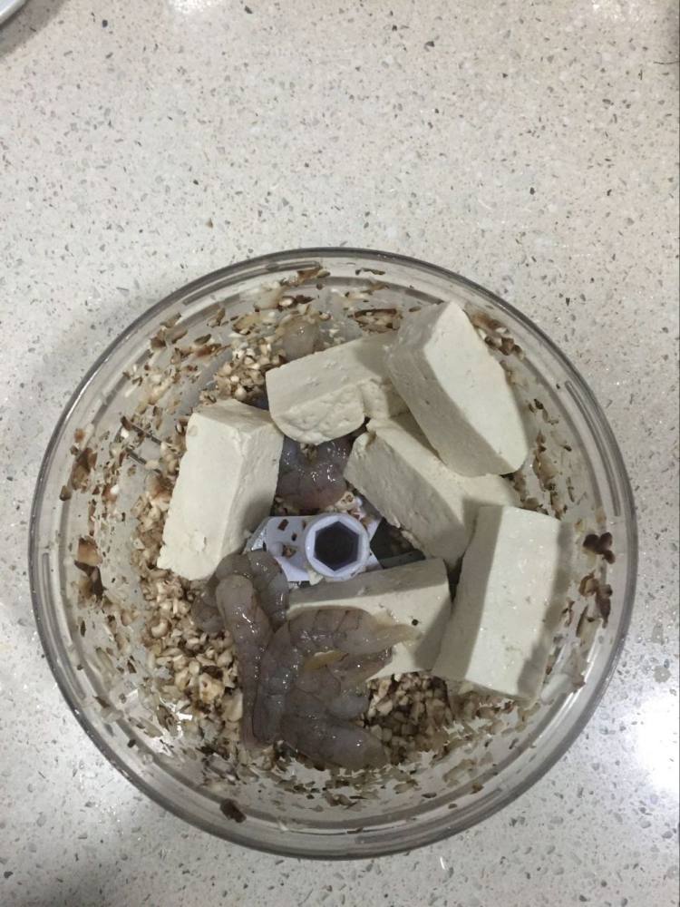 花菇虾仁煎饺子怎么做才美味，看完你就会了