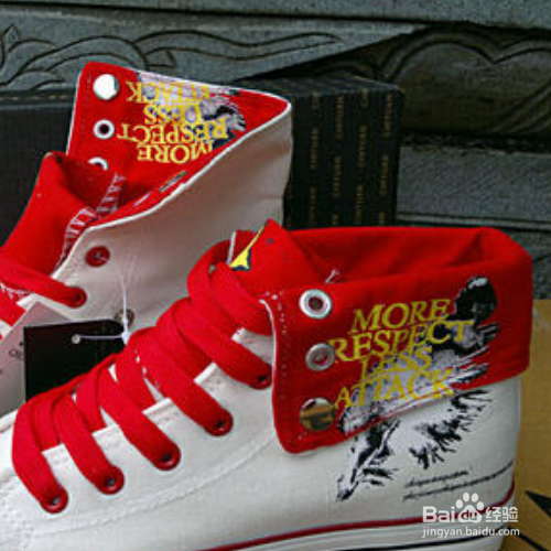 帆布鞋怎样才能刷干净