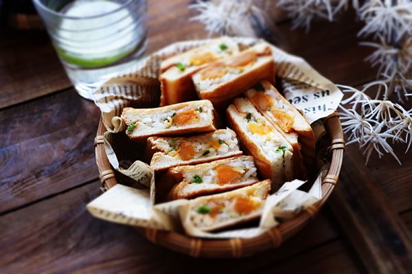 咸蛋黄米饭三文治