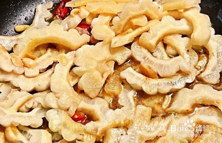 家常菜：苦瓜炒肉