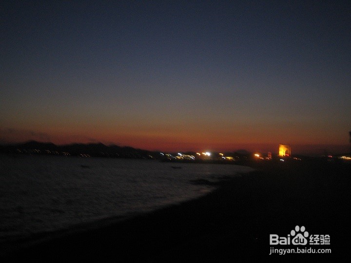 怎样拍夜晚车辆行驶中的夜景画面