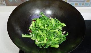 蒜蓉鸡毛菜怎么做？