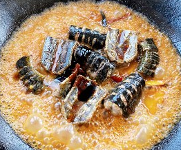 青椒蒜爆鳝的做法