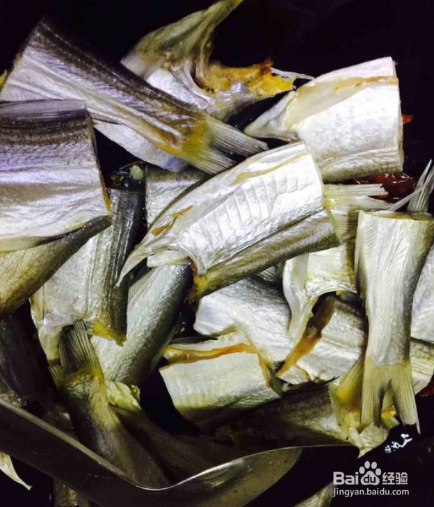 家庭版红烧白条鱼