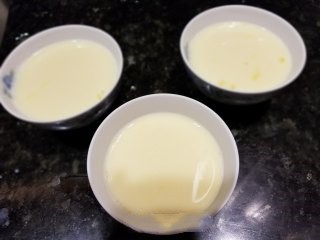 牛奶炖蛋怎么做？
