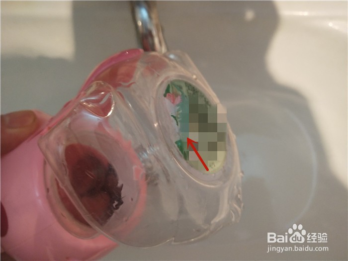 标签撕掉后的胶怎么去除