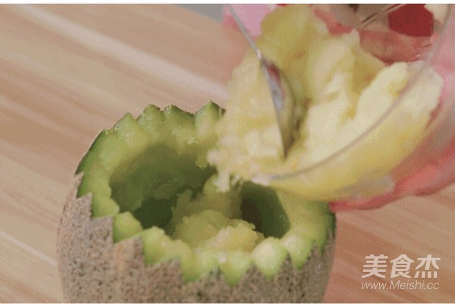 哈密瓜汽水的做法