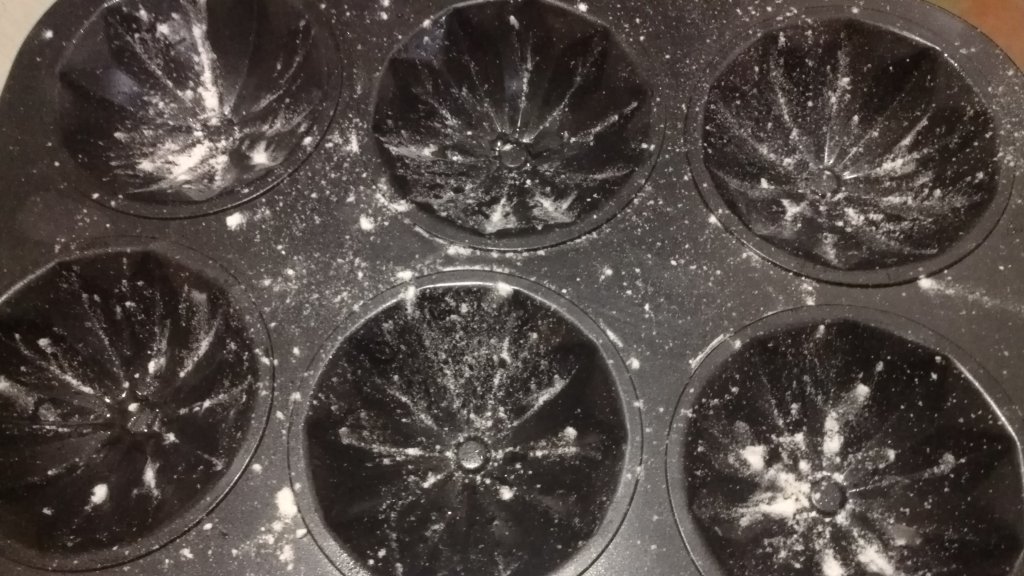 蔓越莓牛奶小蛋糕最简单的做法,快来学学吧!