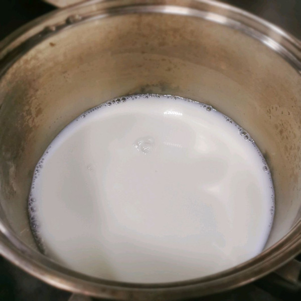 意式手工开心果巧克力冰淇淋