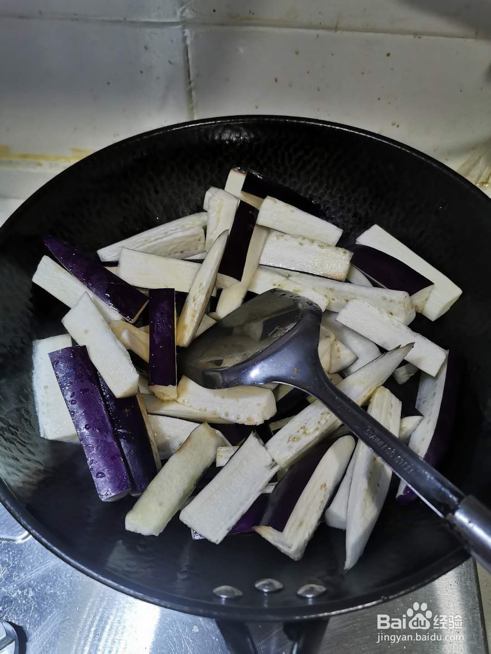 健康少油咸鱼茄子煲