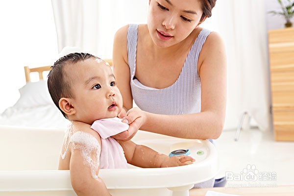 秋冬季宝宝皮肤护理