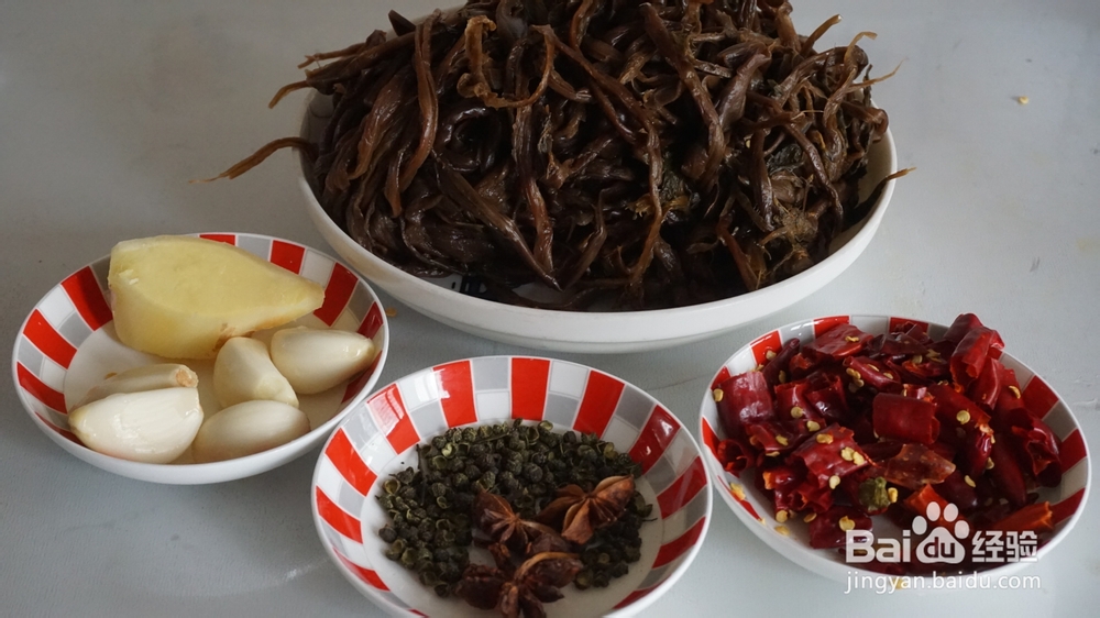 美味挡不住的芽菜扣肉