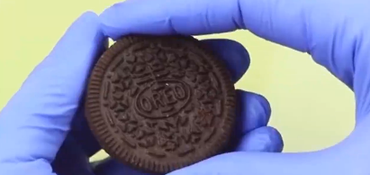 如何让芭比喜欢上洗澡和给芭比做好吃的小零食