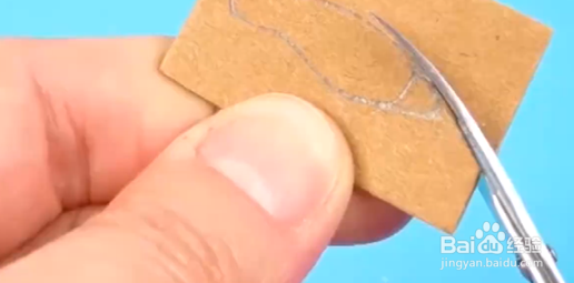 怎么给芭比制作水晶鞋
