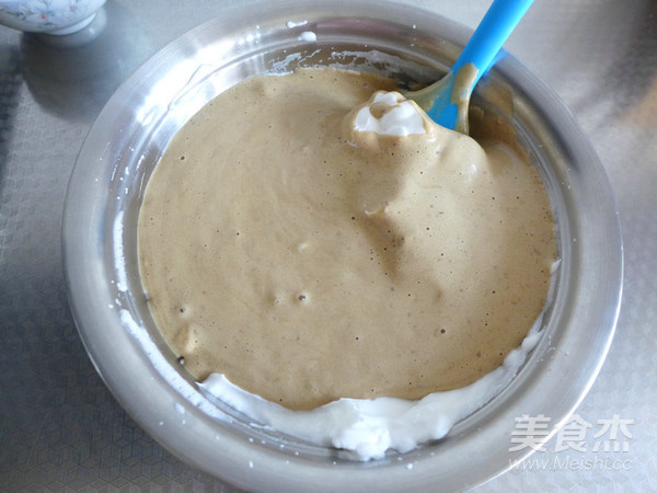 咖啡核桃戚风蛋糕