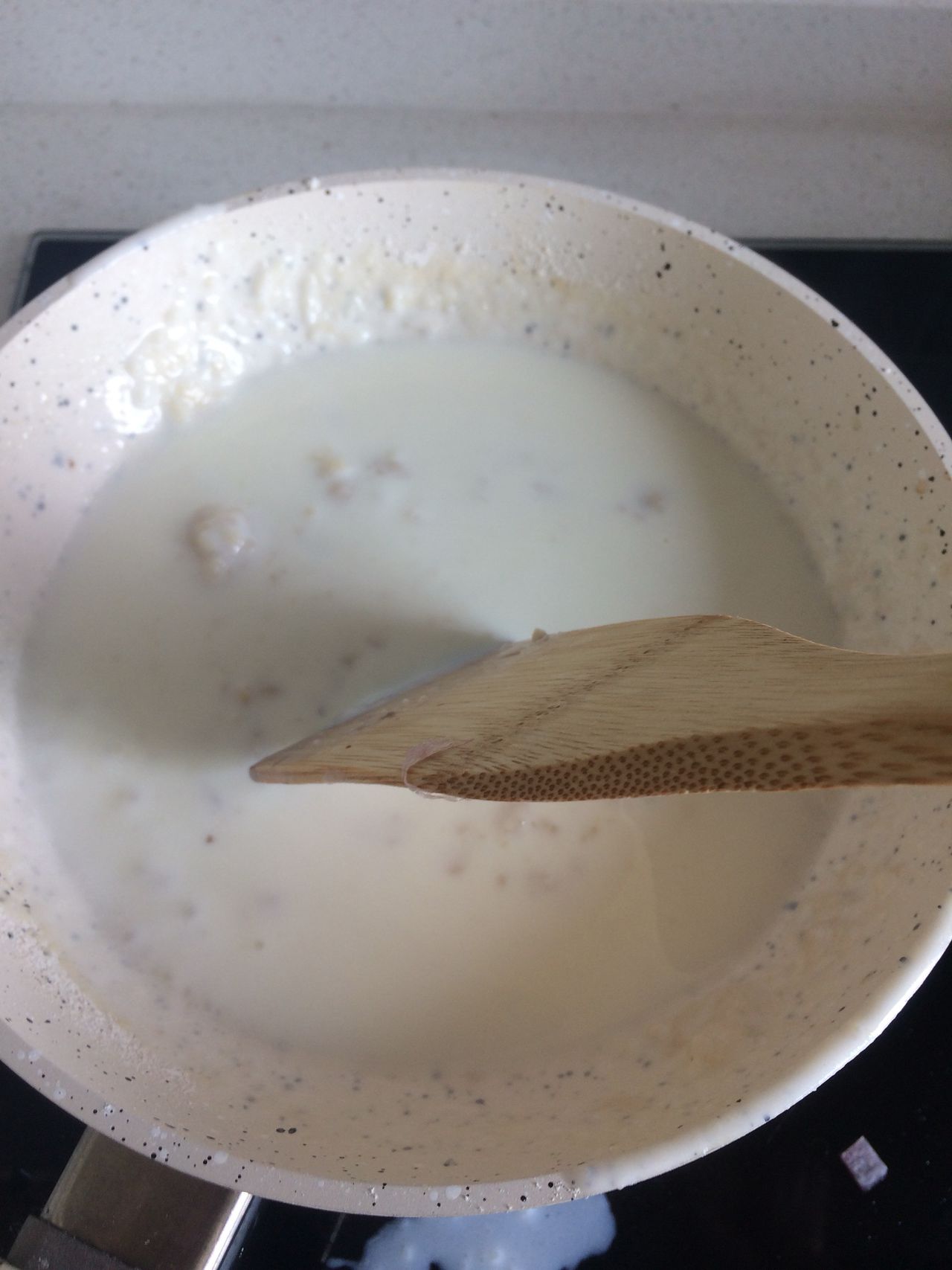 超美味的白汁蘑菇培根意面,每一口都是满满的幸福!
