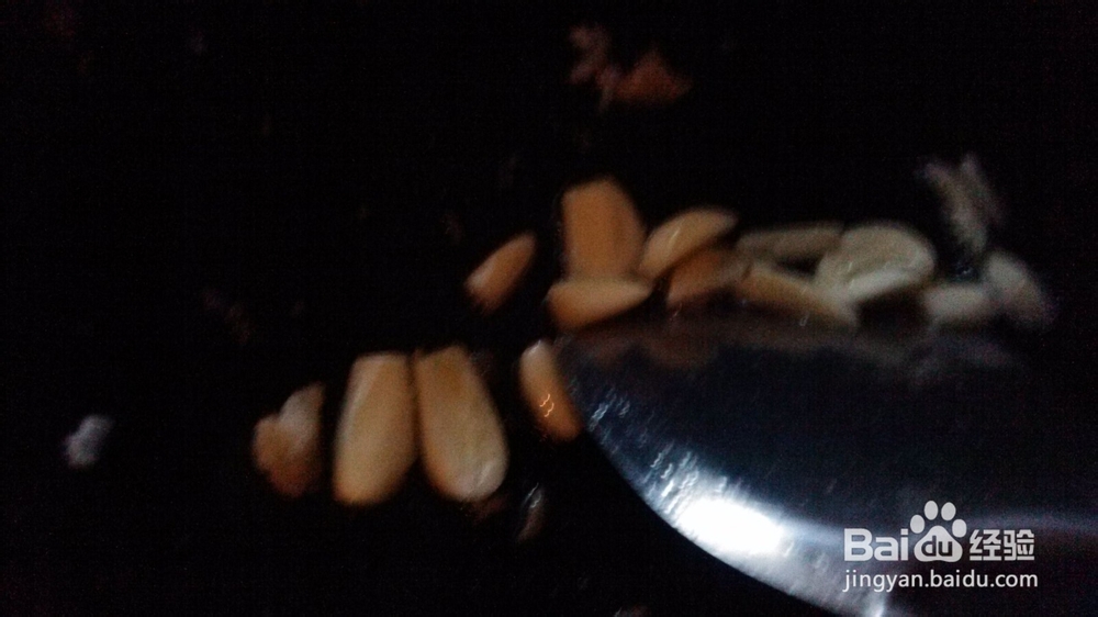 两个人的小日子：[14]青椒炒香煎草鱼