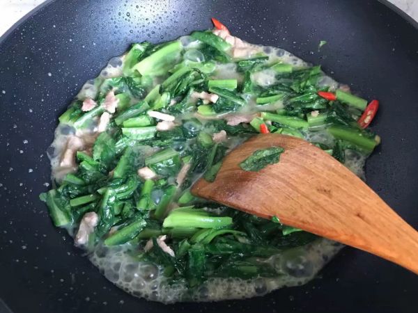 椒丝腐乳油麦菜炒肉丝