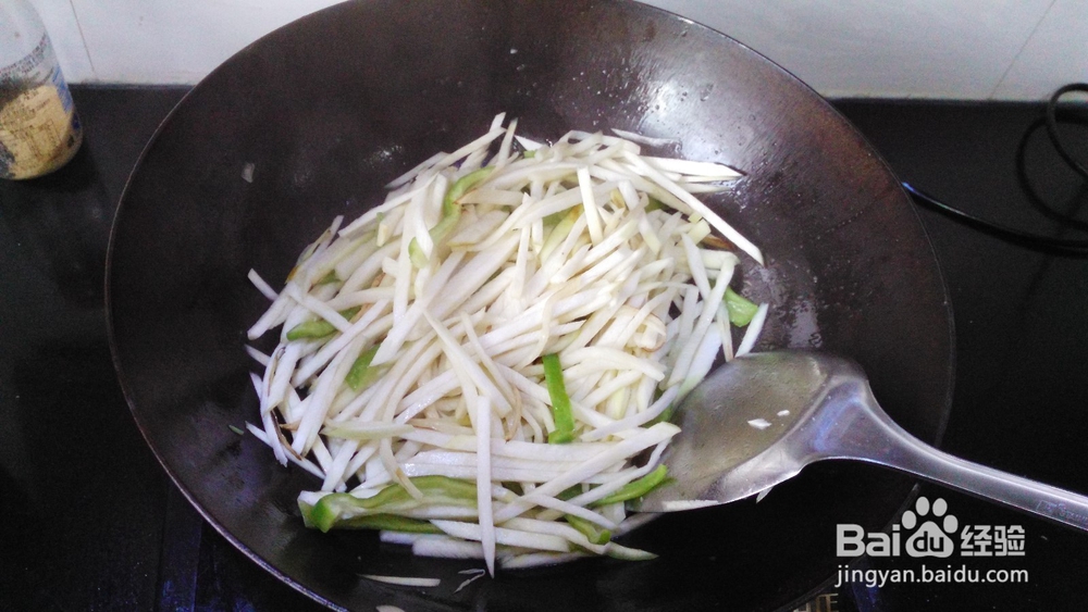 青椒炒茭白 图解