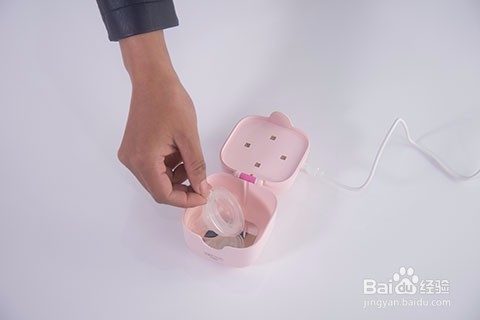 如何是操作59秒S6奶嘴消毒盒流程？